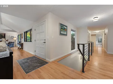 4200 SW 53rd Avenue Portland OR 97221