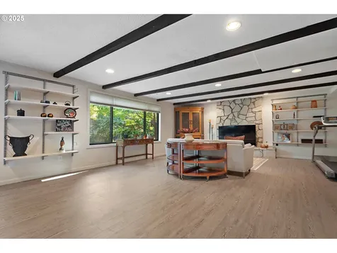 4200 SW 53rd Avenue Portland OR 97221