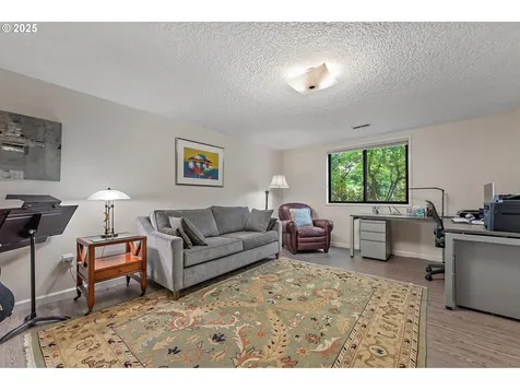 4200 SW 53rd Avenue Portland OR 97221