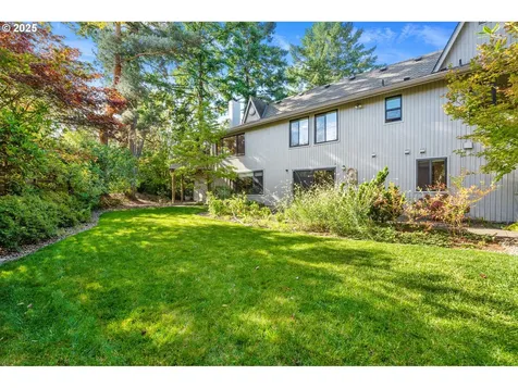 4200 SW 53rd Avenue Portland OR 97221