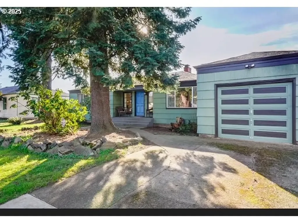 1538 Grove Street Eugene OR 97404