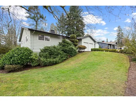 12390 SW 106th Drive Portland OR 97223