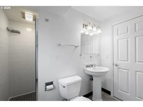 12390 SW 106th Drive Portland OR 97223