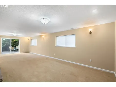 12390 SW 106th Drive Portland OR 97223