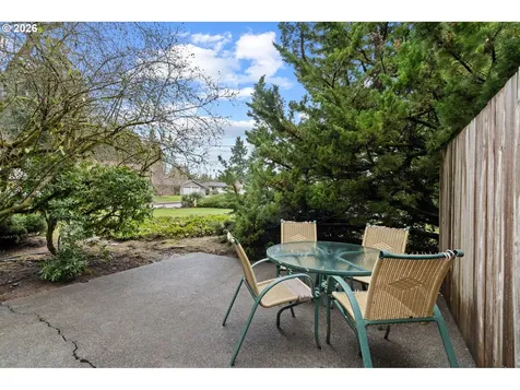 12390 SW 106th Drive Portland OR 97223