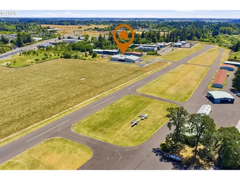 2803 E 9th Street Newberg OR 97132