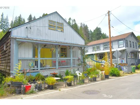 10780 Highway 126 Mapleton OR 97453
