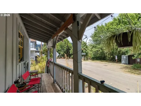 10780 Highway 126 Mapleton OR 97453