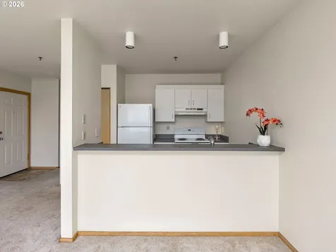 232 NW Uptown Terrace Portland OR 97210