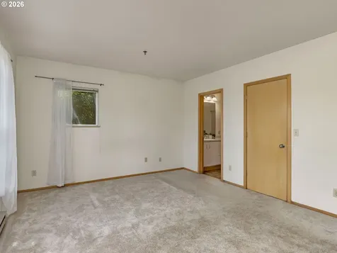 232 NW Uptown Terrace Portland OR 97210