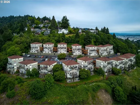 232 NW Uptown Terrace Portland OR 97210