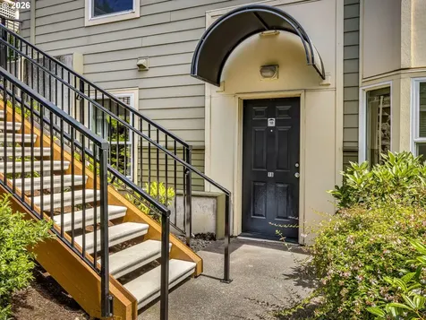 232 NW Uptown Terrace Portland OR 97210