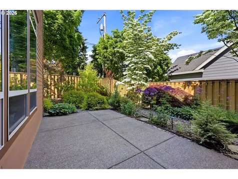 8254 SW 74th Avenue Portland OR 97223