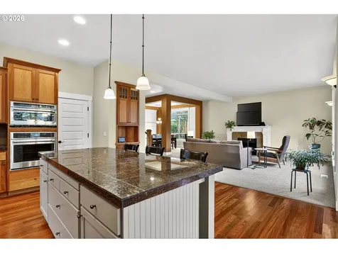 8254 SW 74th Avenue Portland OR 97223