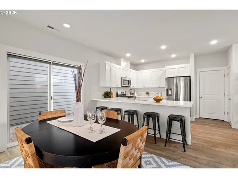 7438 NW Lauren Avenue Portland OR 97229