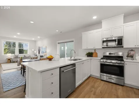 7438 NW Lauren Avenue Portland OR 97229