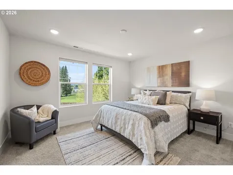 7438 NW Lauren Avenue Portland OR 97229