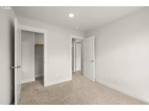 7438 NW Lauren Avenue Portland OR 97229