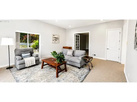 3562 Jake Mann Lane Florence OR 97439