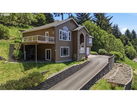 3562 Jake Mann Lane Florence OR 97439