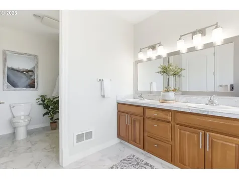 3562 Jake Mann Lane Florence OR 97439