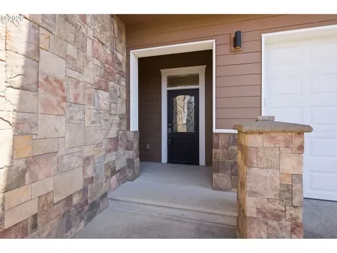 3562 Jake Mann Lane Florence OR 97439