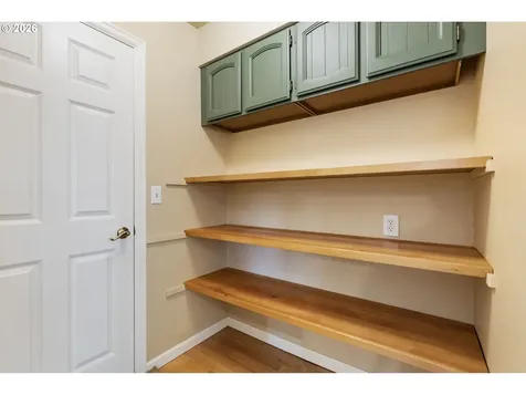 1473 Greentree Circle Lake Oswego OR 97034