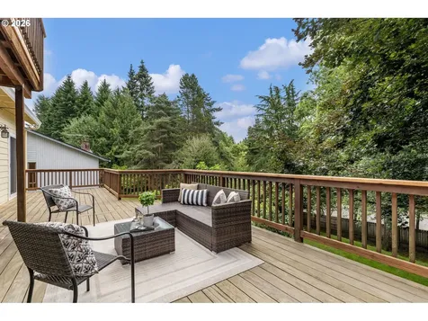 1473 Greentree Circle Lake Oswego OR 97034