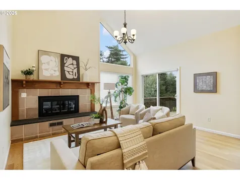 1473 Greentree Circle Lake Oswego OR 97034