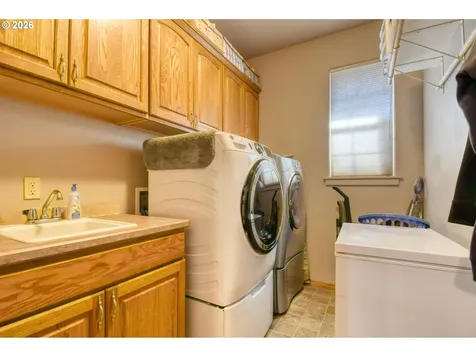 2175 NW Gilliam Avenue Pendleton OR 97801