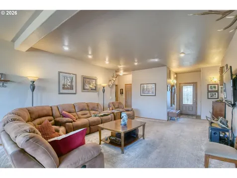 2175 NW Gilliam Avenue Pendleton OR 97801