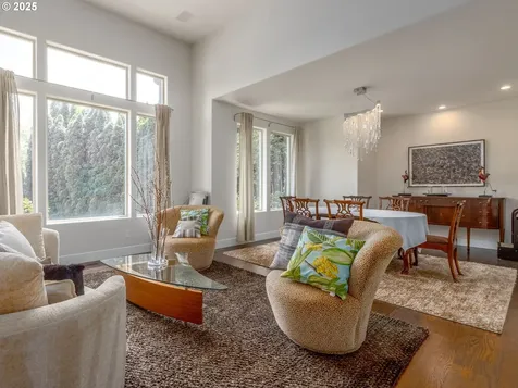 2485 Marylshire Lane Lake Oswego OR 97034
