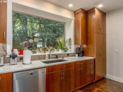 2485 Marylshire Lane Lake Oswego OR 97034