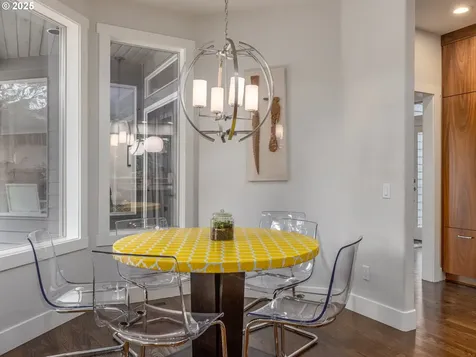2485 Marylshire Lane Lake Oswego OR 97034