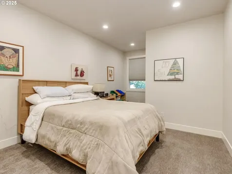 2485 Marylshire Lane Lake Oswego OR 97034