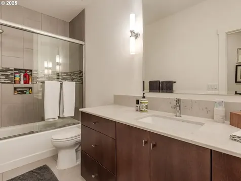 2485 Marylshire Lane Lake Oswego OR 97034