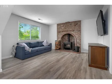 2960 SE 5th Street Gresham OR 97080