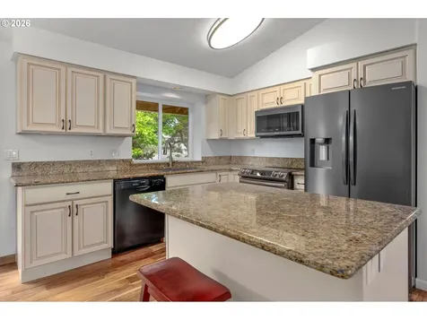 2960 SE 5th Street Gresham OR 97080