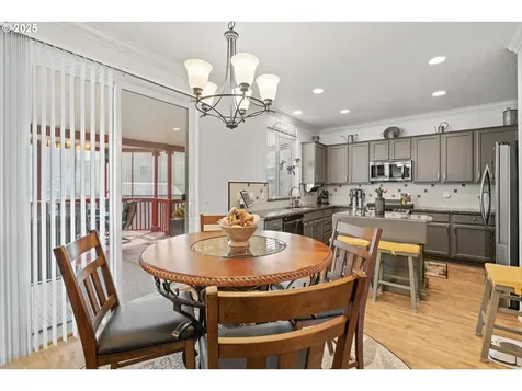 1926 SW 34th Street Gresham OR 97080