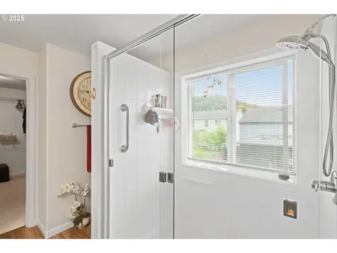 1926 SW 34th Street Gresham OR 97080