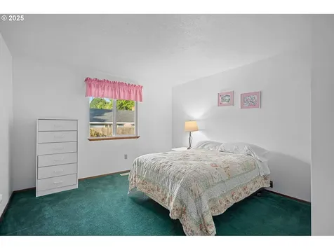 2706 SE Minter Bridge Road Hillsboro OR 97123