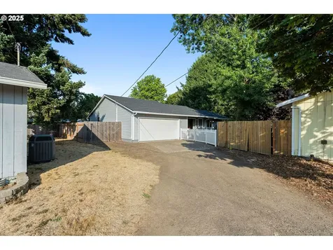 2706 SE Minter Bridge Road Hillsboro OR 97123