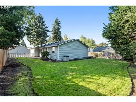 2706 SE Minter Bridge Road Hillsboro OR 97123