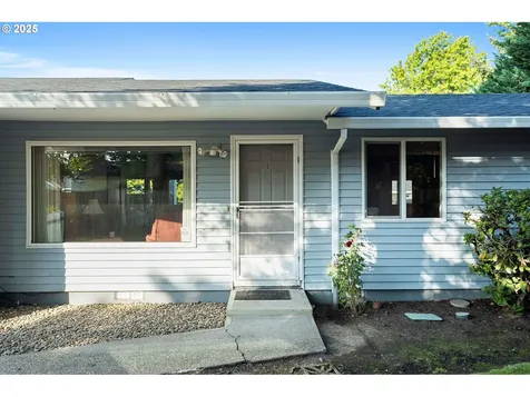 2706 SE Minter Bridge Road Hillsboro OR 97123