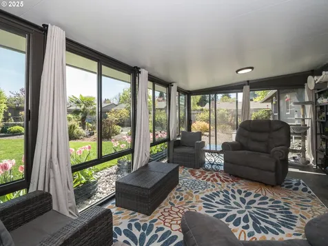 2548 SE Eagle Avenue Gresham OR 97080