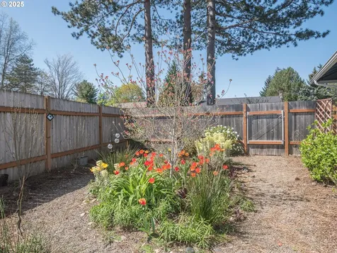 2548 SE Eagle Avenue Gresham OR 97080