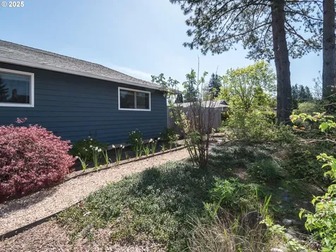 2548 SE Eagle Avenue Gresham OR 97080