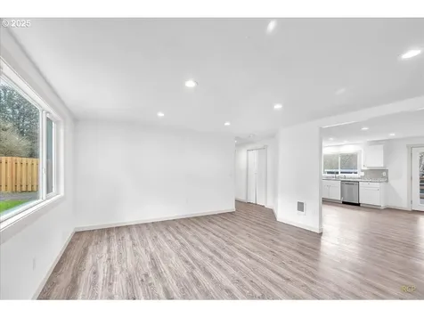 110 Enchanted Valley Drive Vader WA 98593