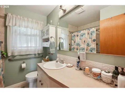 3647 SE 164th Avenue Portland OR 97236