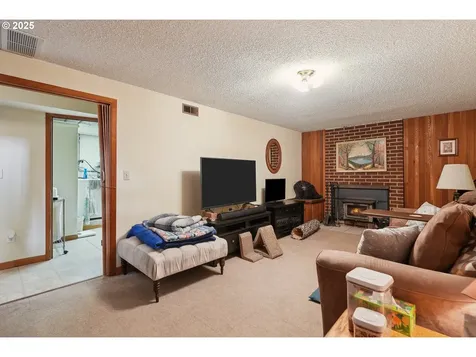 3647 SE 164th Avenue Portland OR 97236